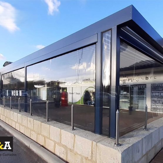 Ziptrak Outdoor Blind (83)